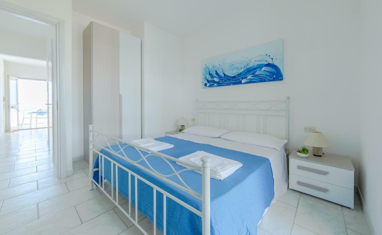 Spiaggia Bianca Apartments Torre Vado Εξωτερικό φωτογραφία